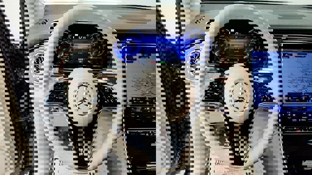 Used 2023 Mercedes-Benz EQS 450+ 4MATIC SUV image 13