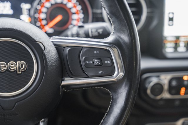 Used 2018 Jeep Wrangler Unlimited Sahara w/ Dual Top Group image 31