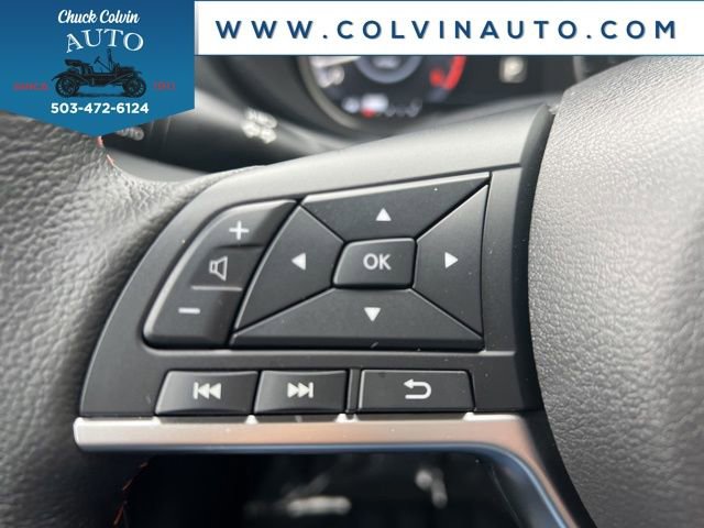 New 2025 Nissan Versa SR w/ Trunk Package image 18