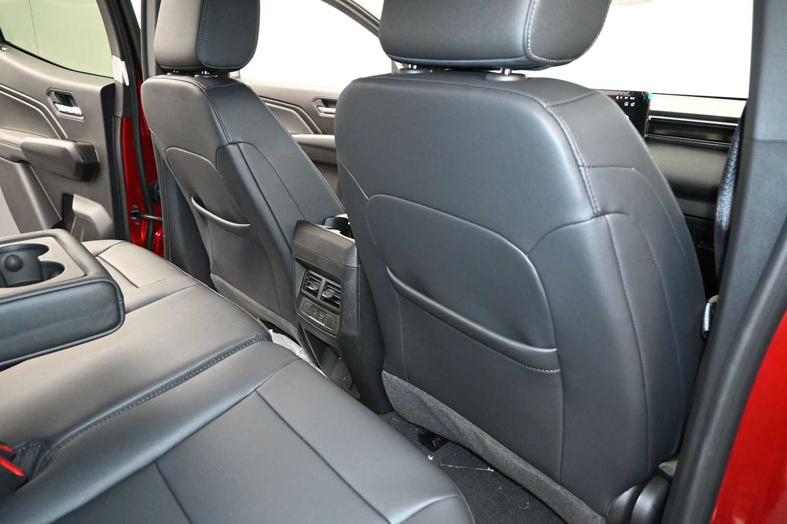 New 2026 GMC Canyon Elevation w/ Convenience Package AWD/4WD image 24