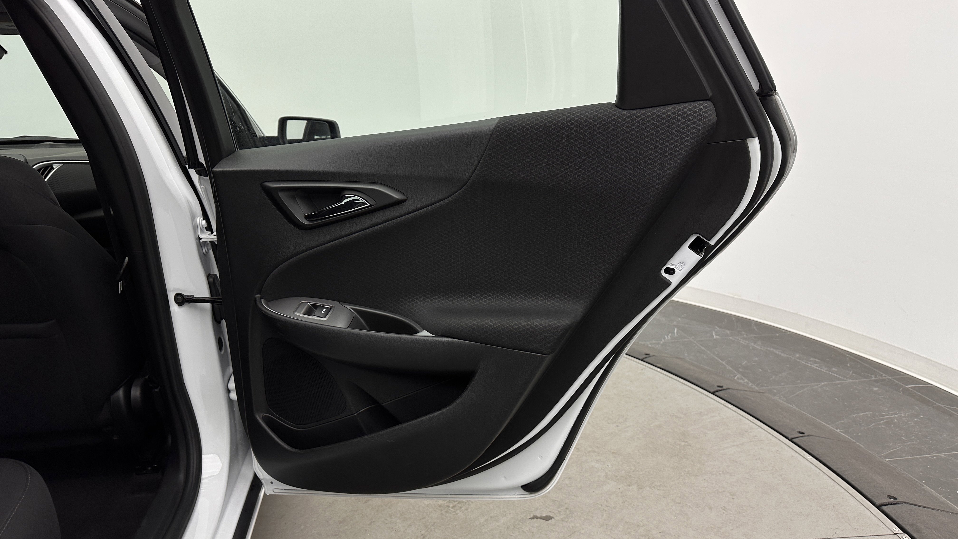 Used 2024 Chevrolet Malibu LT FWD image 30