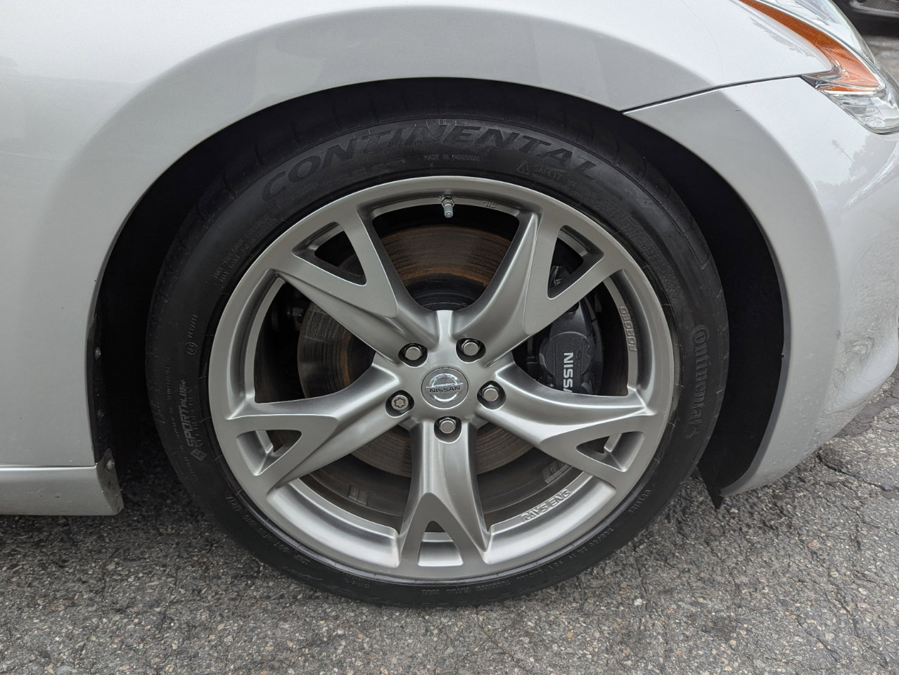 Used 2010 Nissan 370Z Touring w/ Sport Pkg image 45