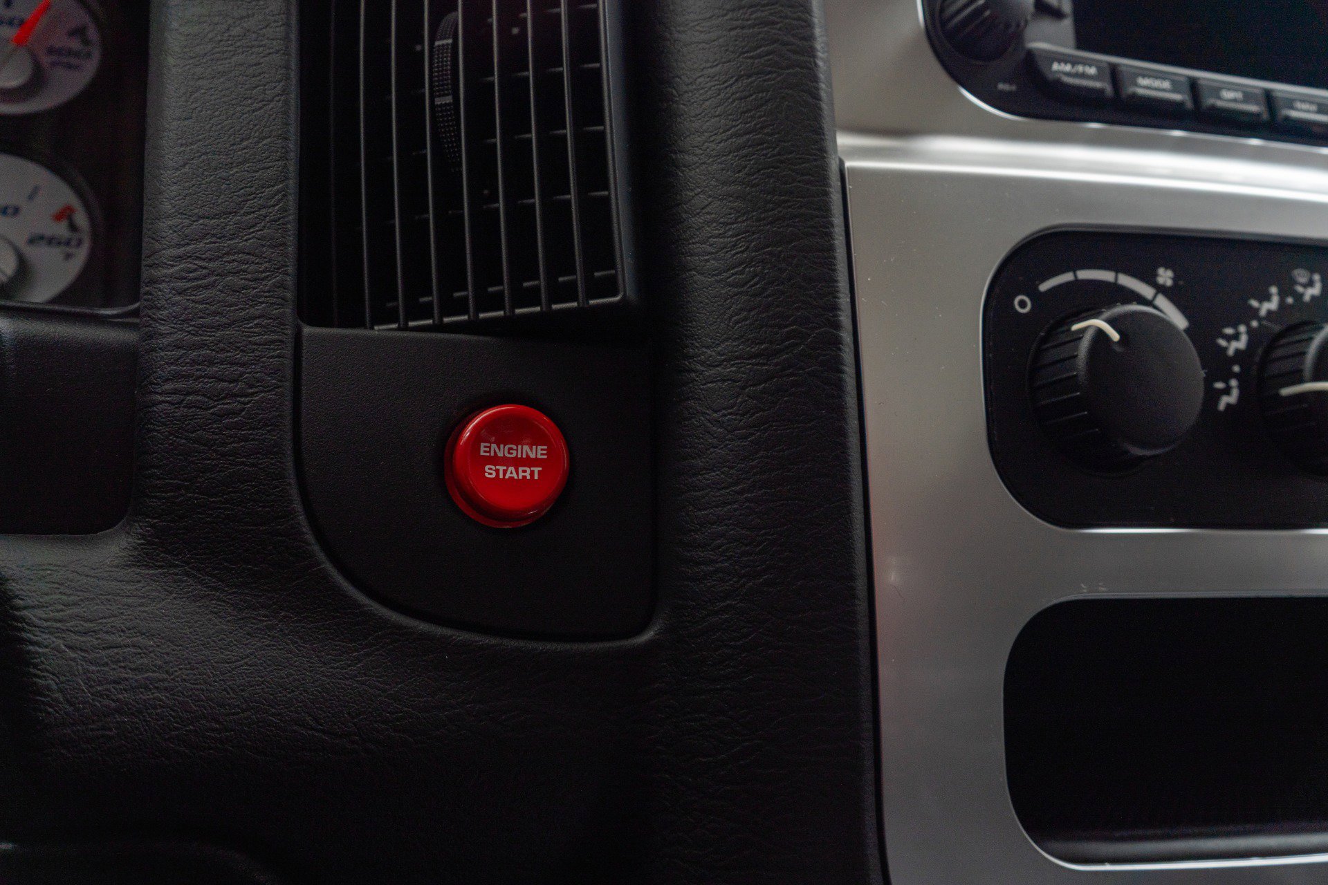 Used 2004 Dodge Ram 1500 Truck 2WD Regular Cab image 27