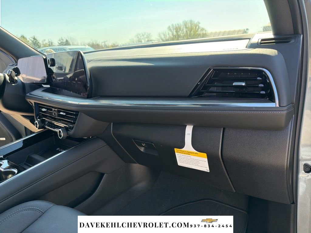 Used 2026 Chevrolet Suburban Z71 w/ Comfort Package AWD/4WD image 28