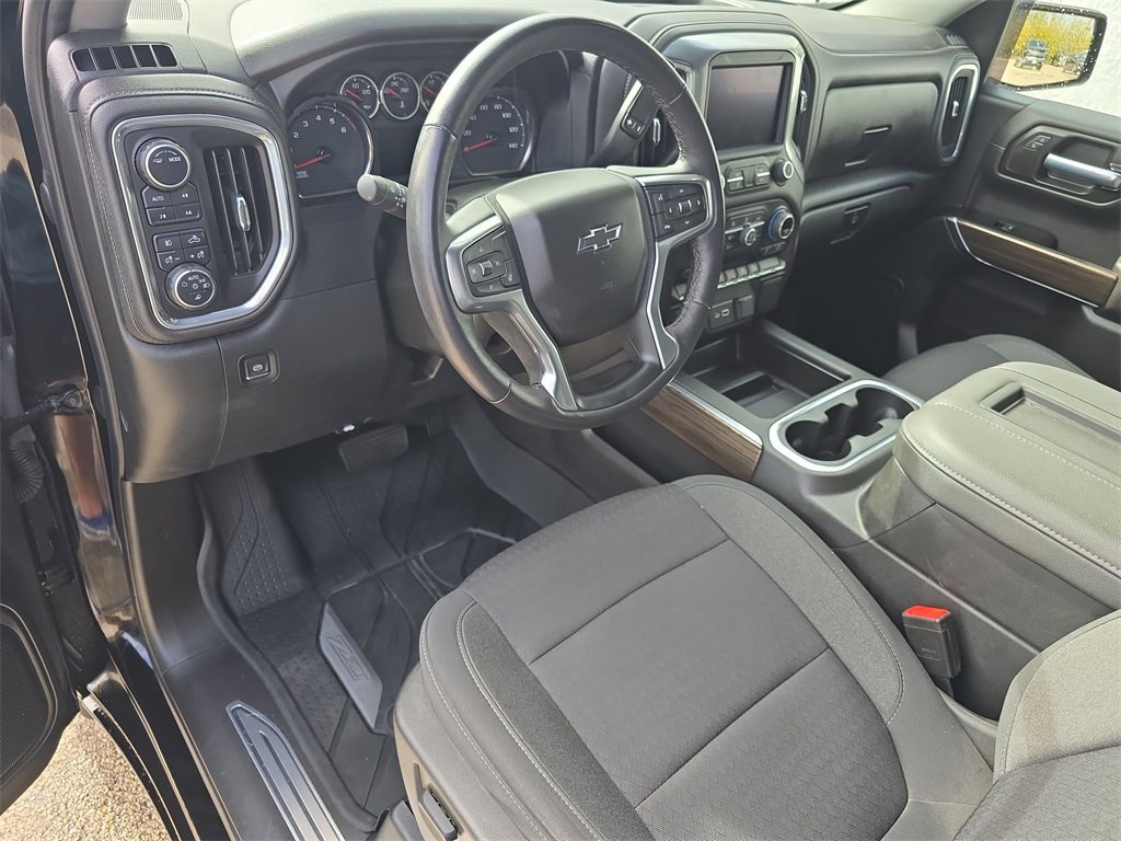 Used 2022 Chevrolet Silverado 1500 RST image 10