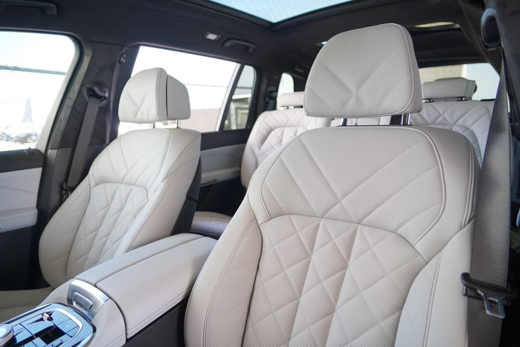 New 2027 BMW X7 xDrive40i AWD/4WD image 15