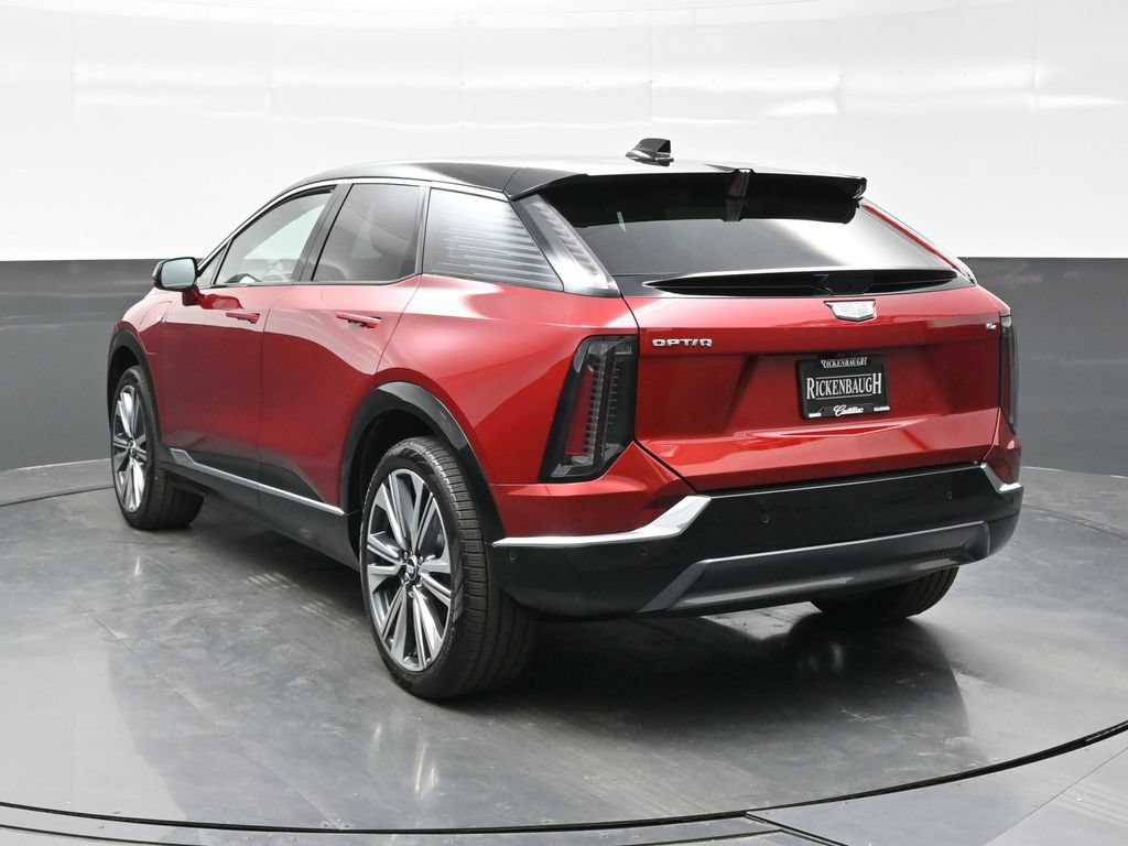 New 2027 Cadillac Optiq Premium Luxury w/ LPO, Floor Liner Package AWD/4WD image 5