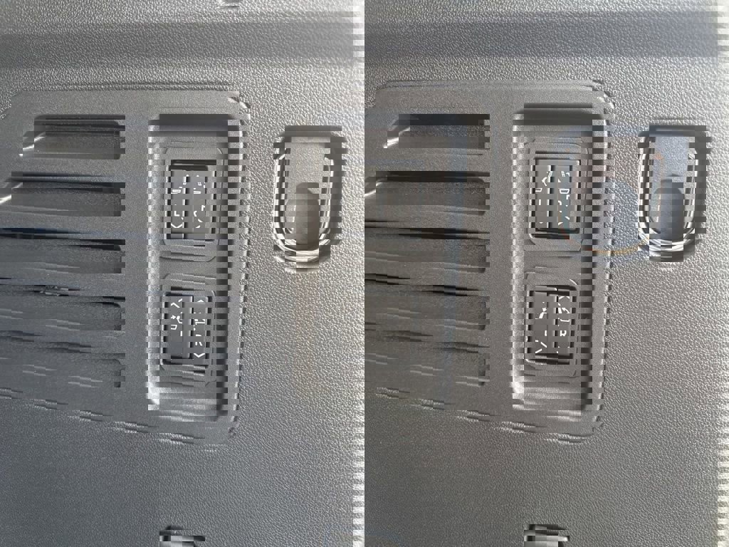 New 2026 Buick Enclave Preferred w/ Power Package FWD image 61