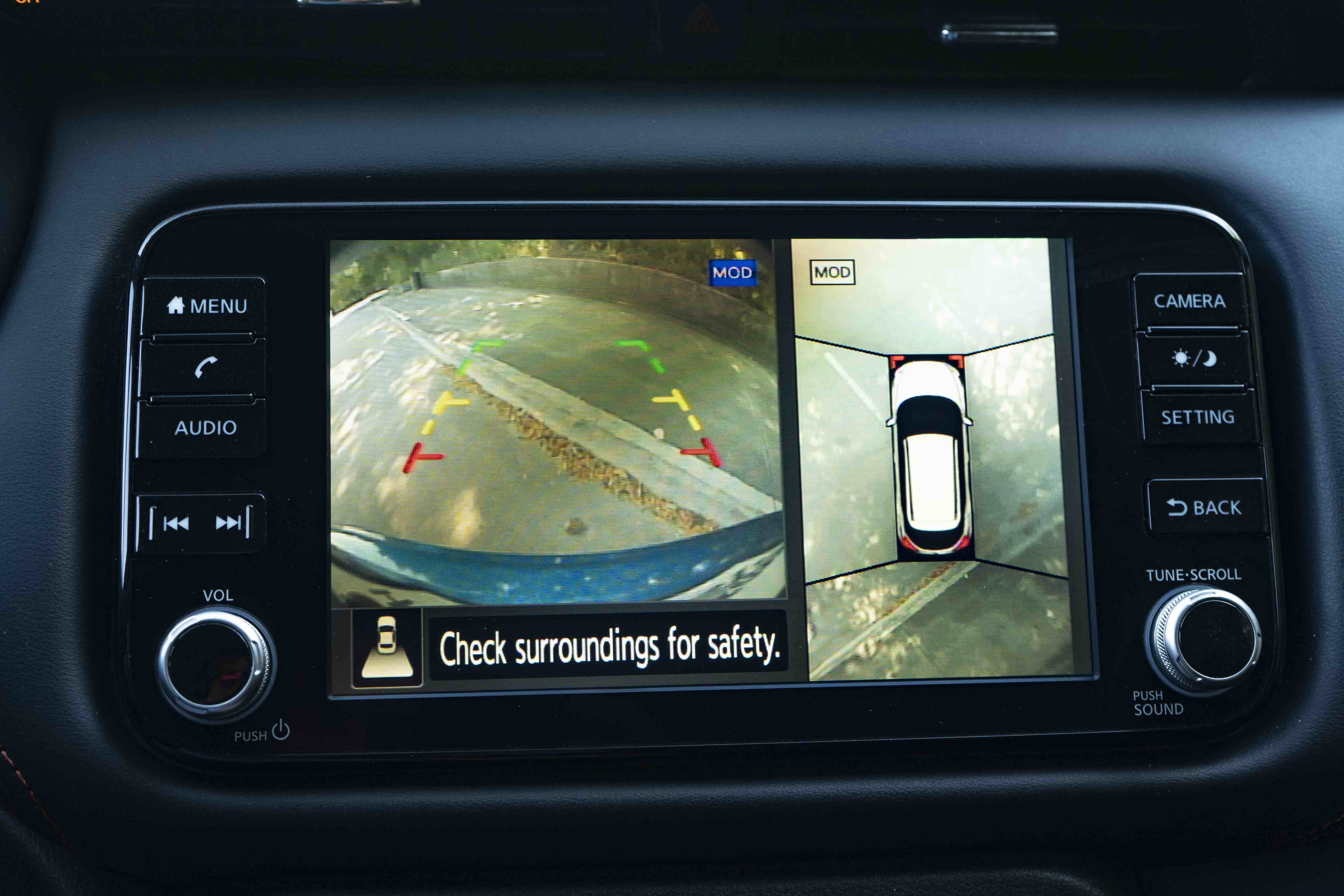 Used 2023 Nissan Kicks SR FWD image 29