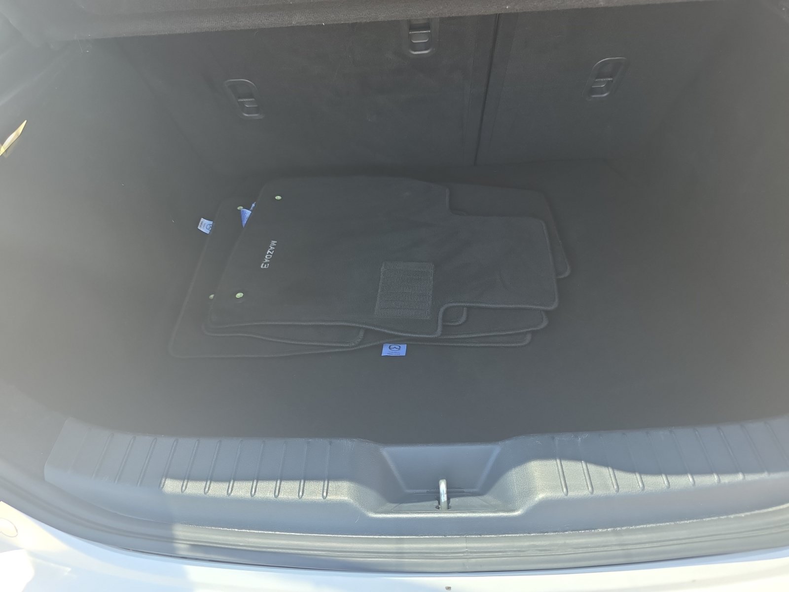 Used 2021 MAZDA MAZDA3 s FWD image 34