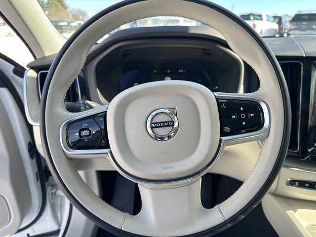 Used 2025 Volvo XC60 T8 Plus w/ Protection Package Premier image 29