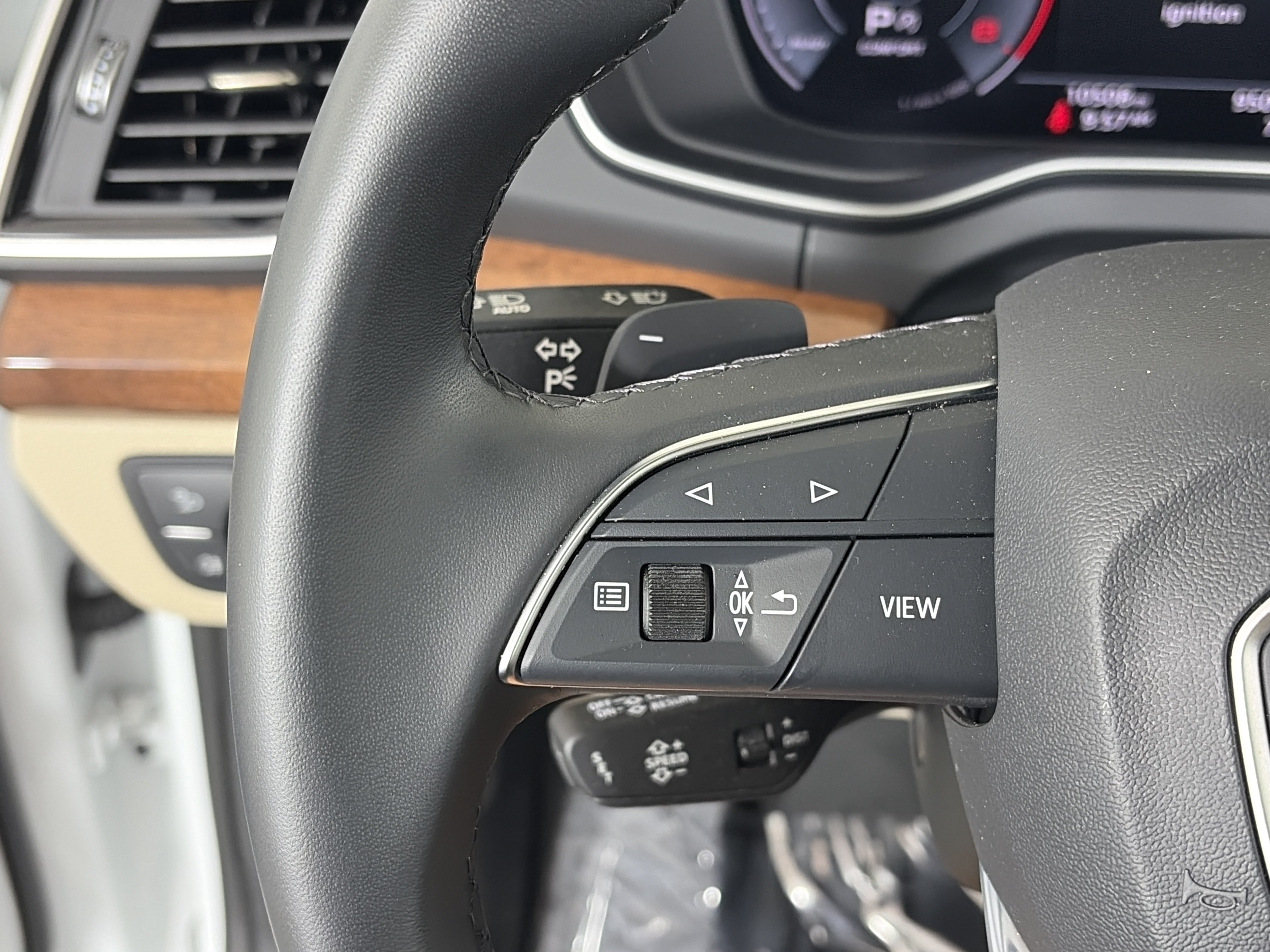 Certified 2022 Audi Q5 2.0T Premium Plus AWD/4WD image 31