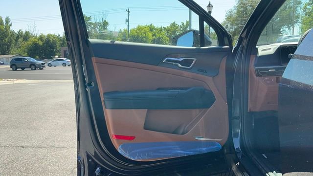 New 2026 Kia Sportage X-Line w/ X-Line Technology Package image 3