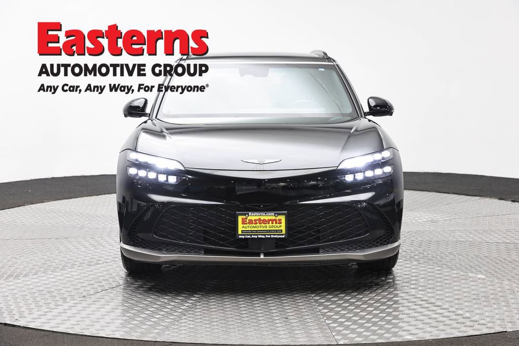 Used 2024 Genesis GV60 Advanced AWD/4WD image 2