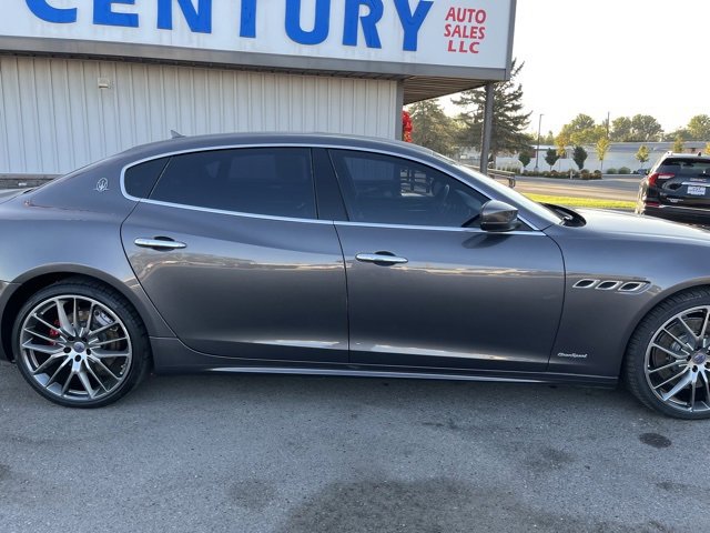 Used 2017 Maserati Quattroporte GTS GranSport image 12