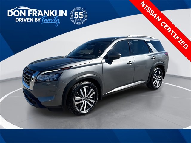 Used 2023 Nissan Pathfinder SL w/ SL Premium Package