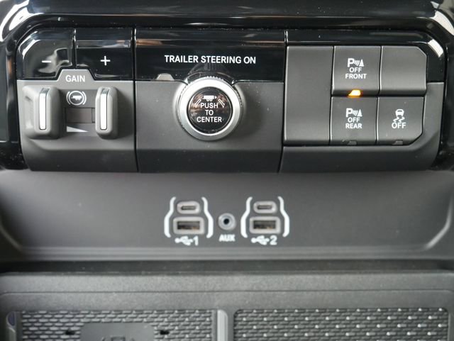 New 2026 RAM 1500 4x4 Crew Cab image 25