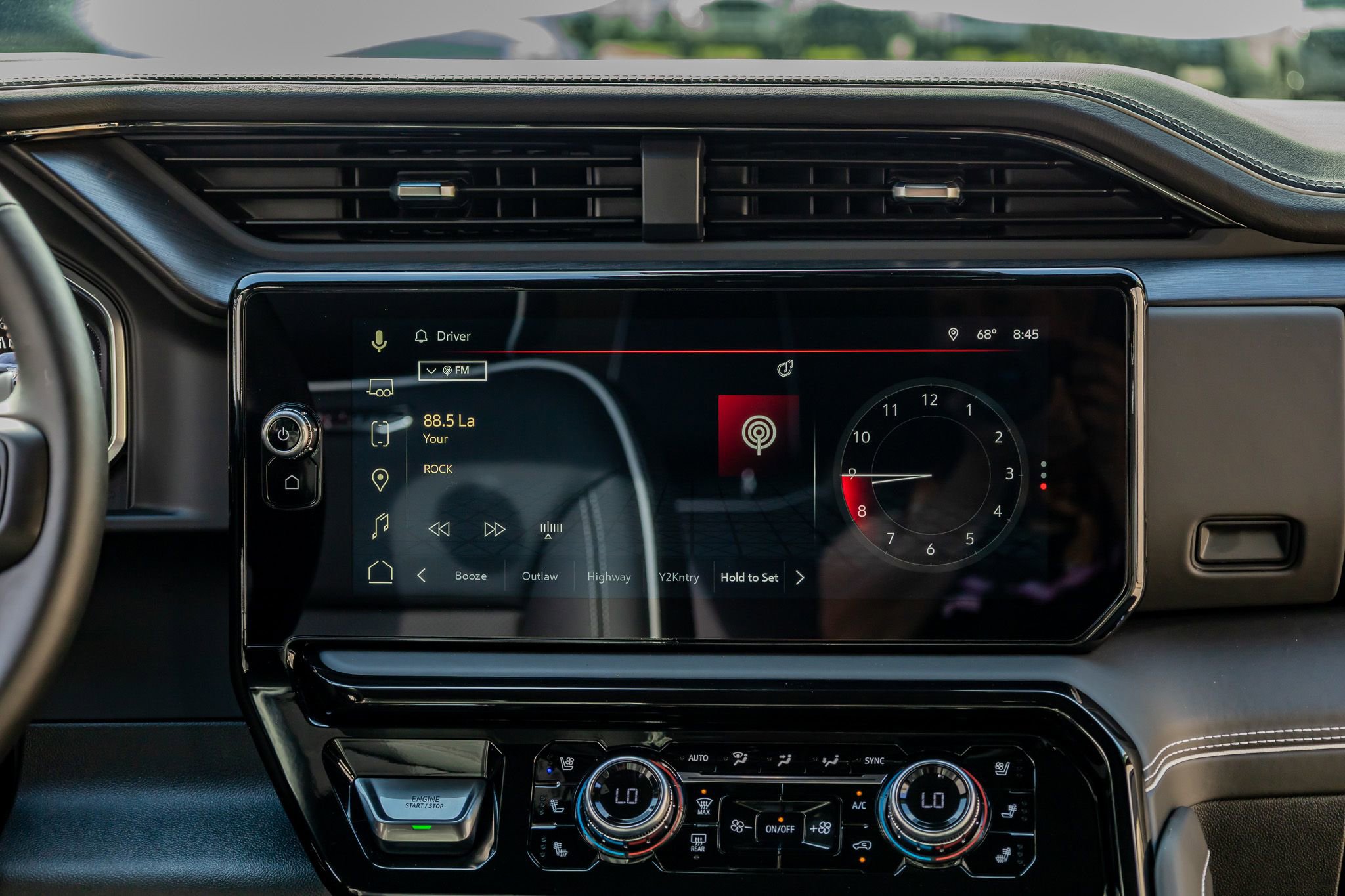 Used 2026 GMC Sierra 1500 AT4X image 25