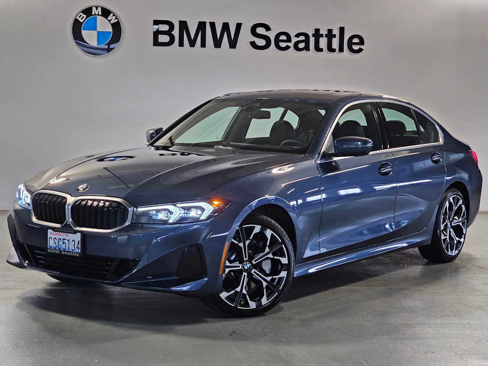 Certified 2025 BMW 330i xDrive Sedan w/ Convenience Package AWD/4WD video 1