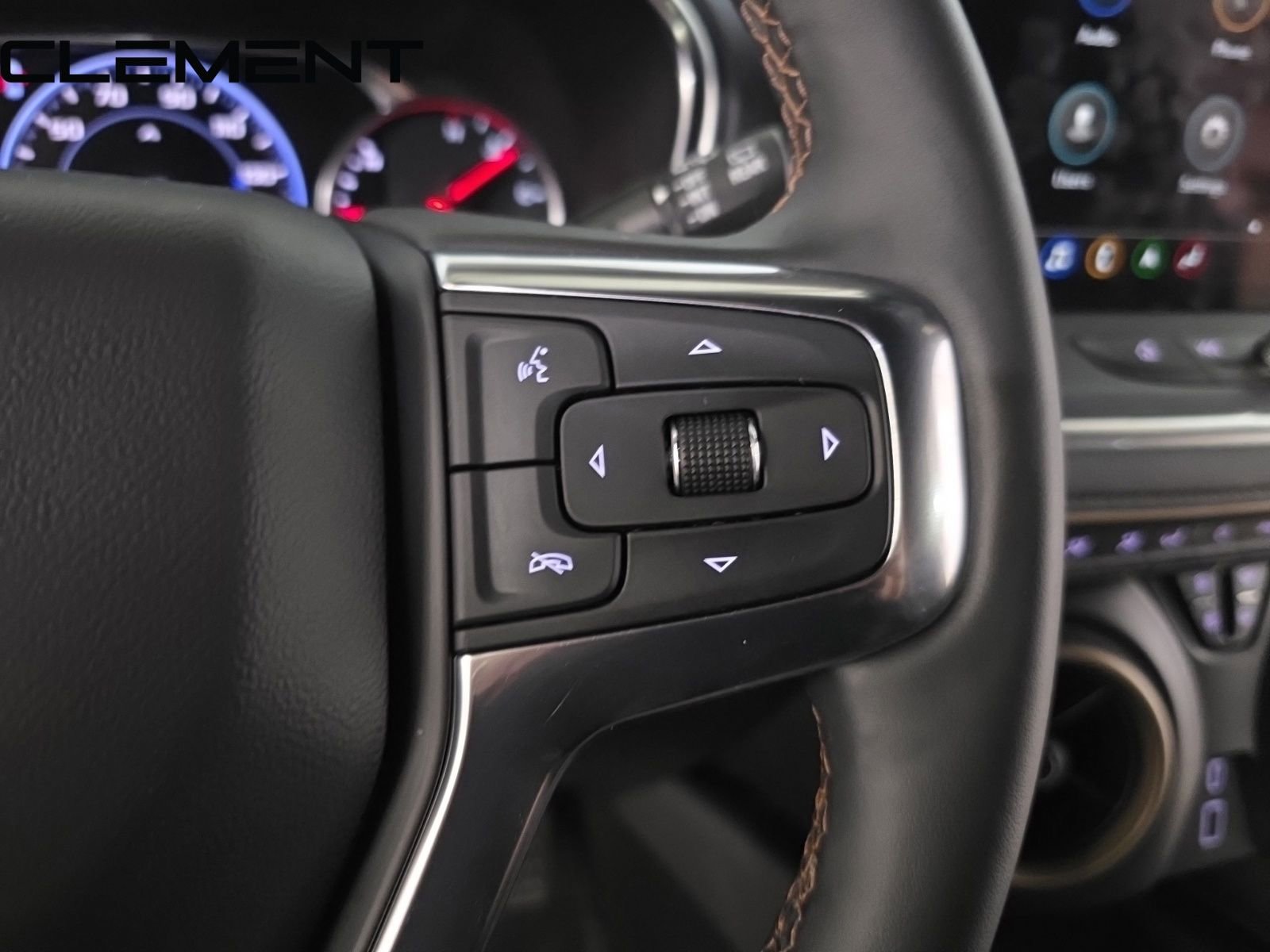 Used 2024 Chevrolet Blazer Premier w/ Driver Confidence II Package image 17