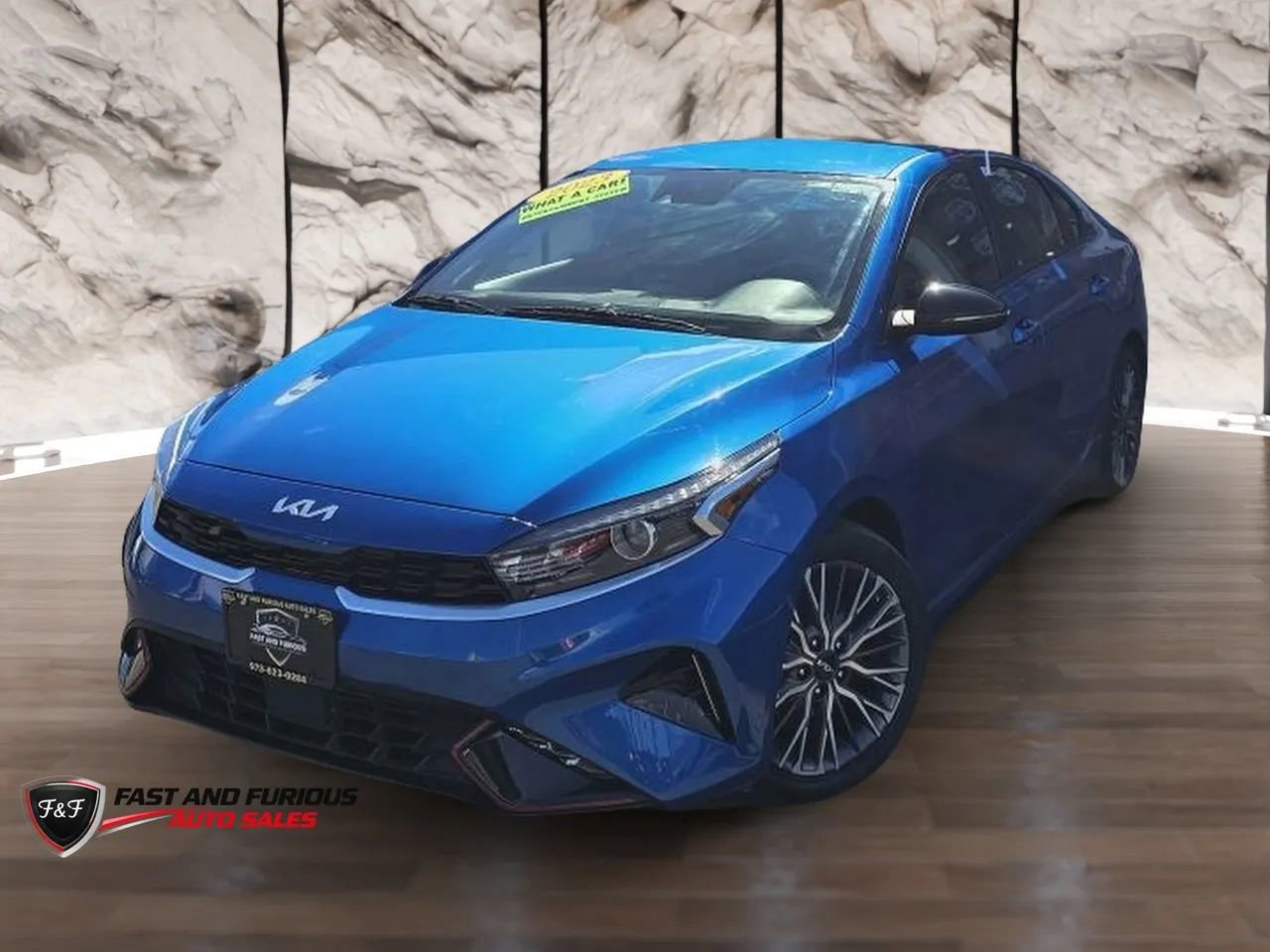 Used 2023 Kia Forte GT-Line image 3