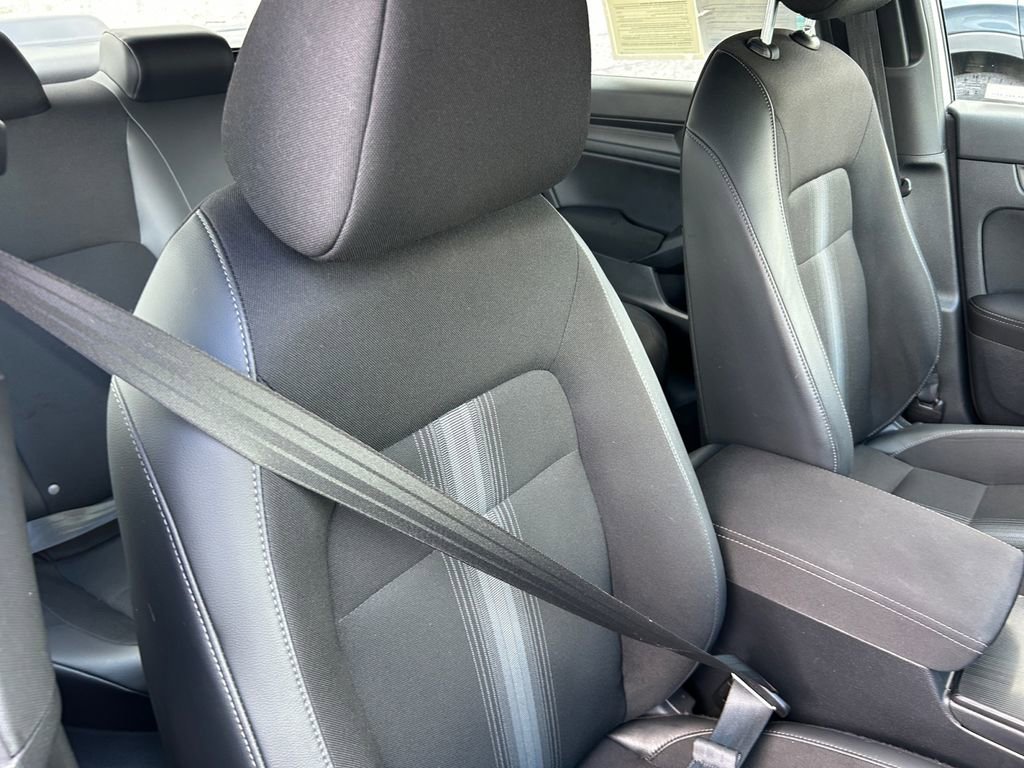 Used 2023 Honda Civic Sport image 18
