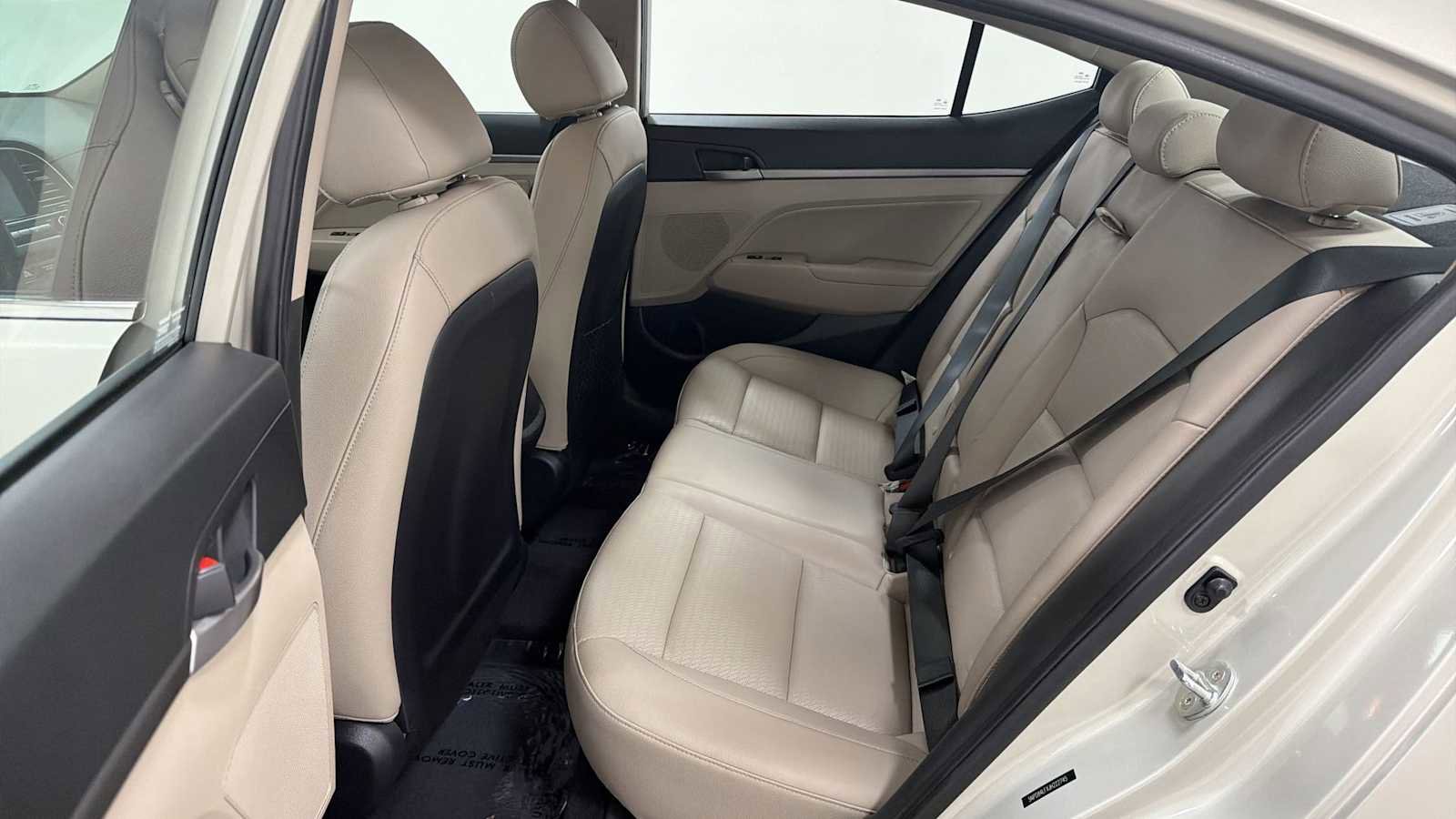 Used 2018 Hyundai Elantra Limited w/ Limited Ultimate Package 02 image 25