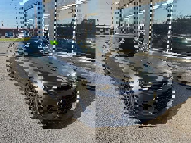 Used 2016 Chevrolet Camaro SS image 1