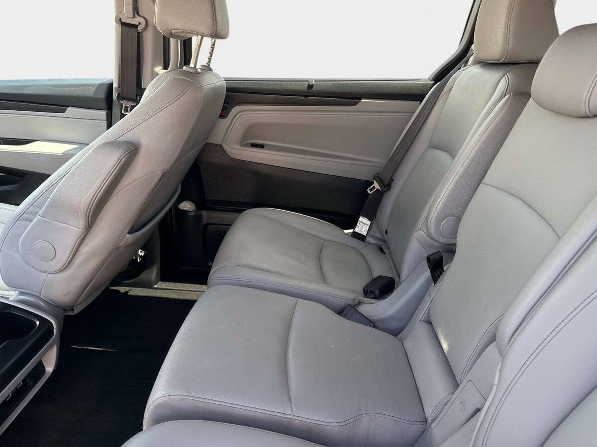 Certified 2024 Honda Odyssey EX-L image 12
