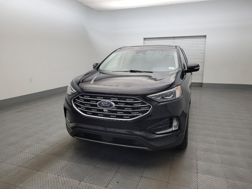 Used 2019 Ford Edge Titanium w/ Equipment Group 301A FWD image 15
