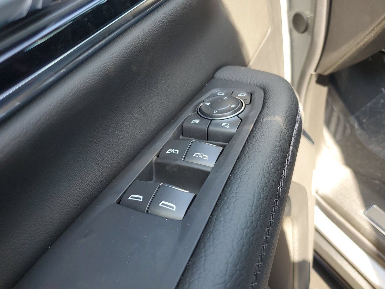 New 2026 GMC Yukon XL Denali RWD image 18