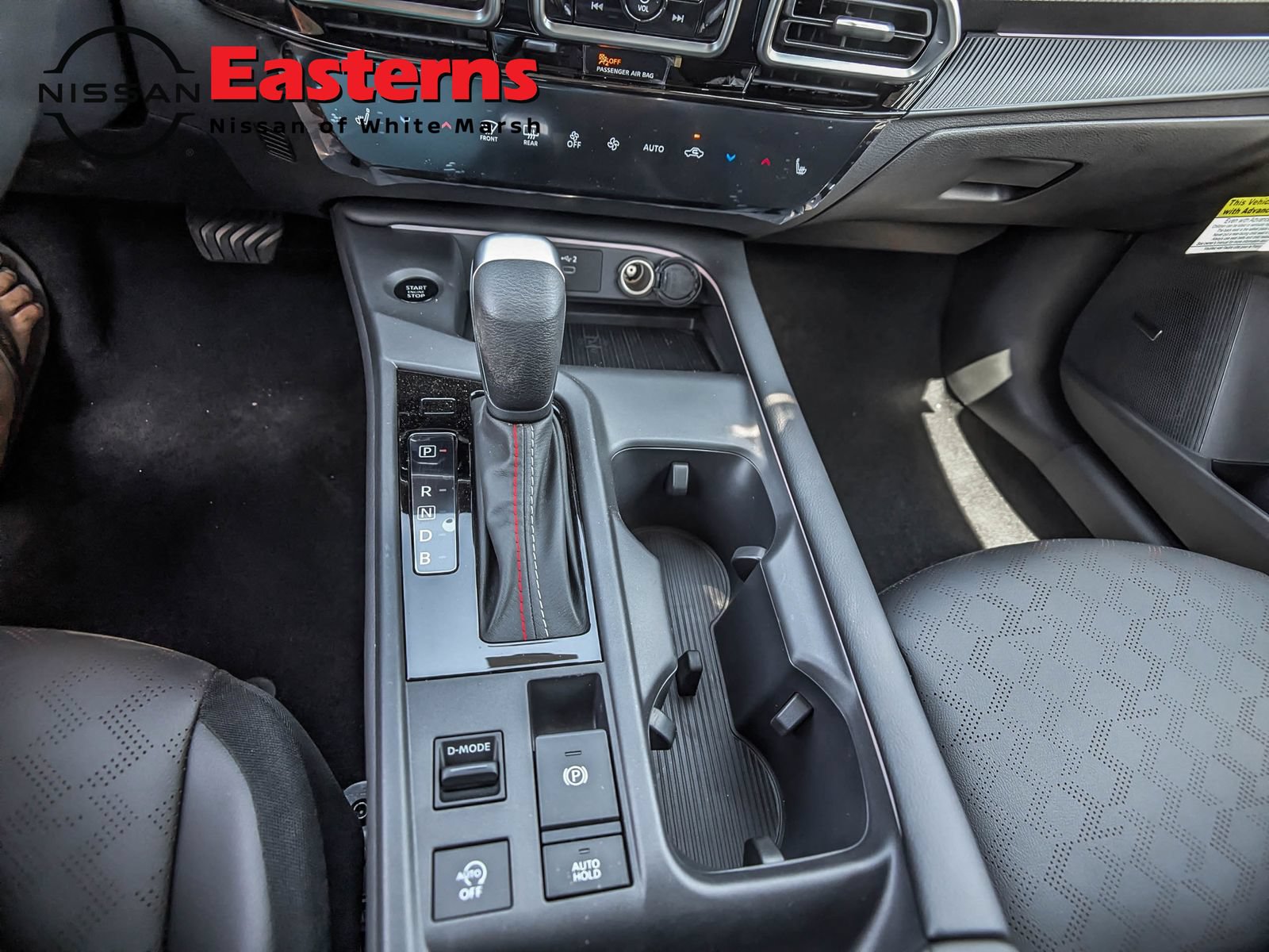 New 2026 Nissan Sentra SR w/ SR Premium Package FWD image 14
