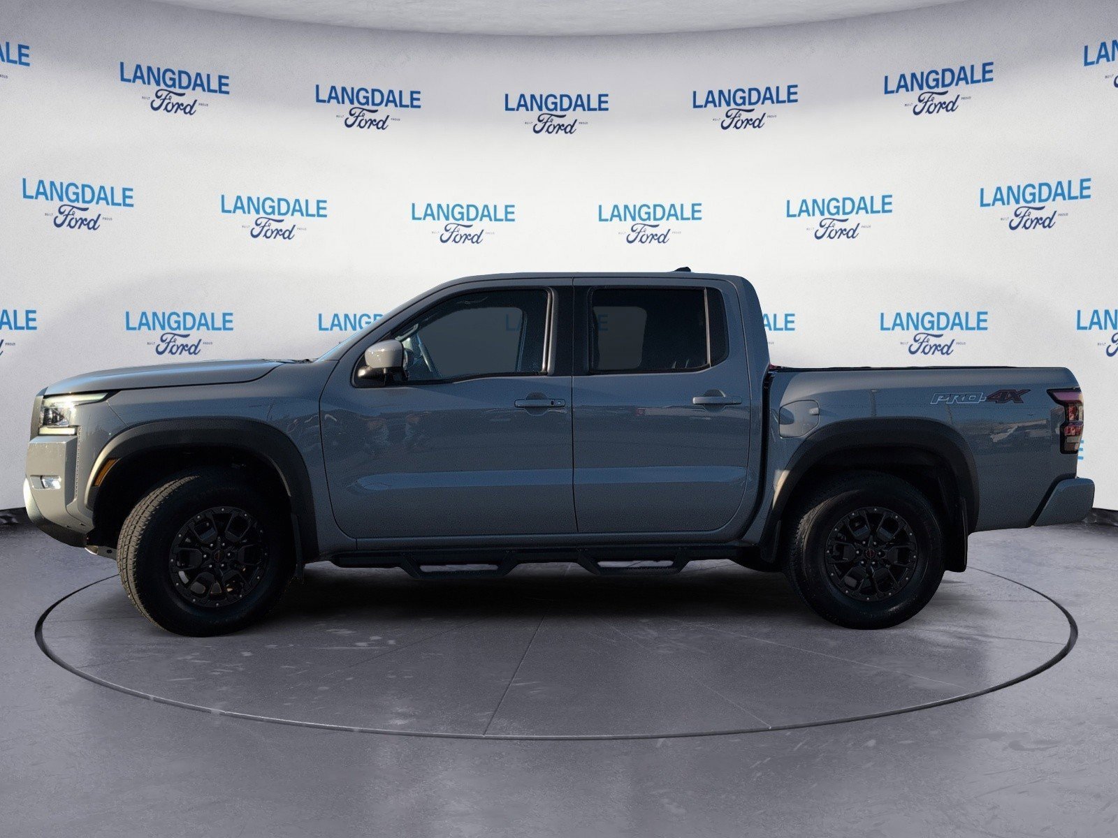 Used 2022 Nissan Frontier PRO-4X w/ Pro-4X Premium Package image 10