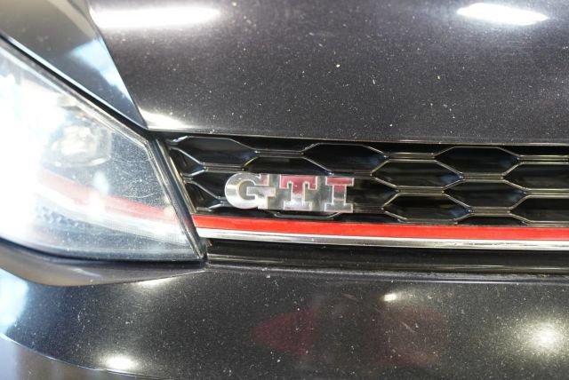 Used 2018 Volkswagen GTI Autobahn FWD image 4