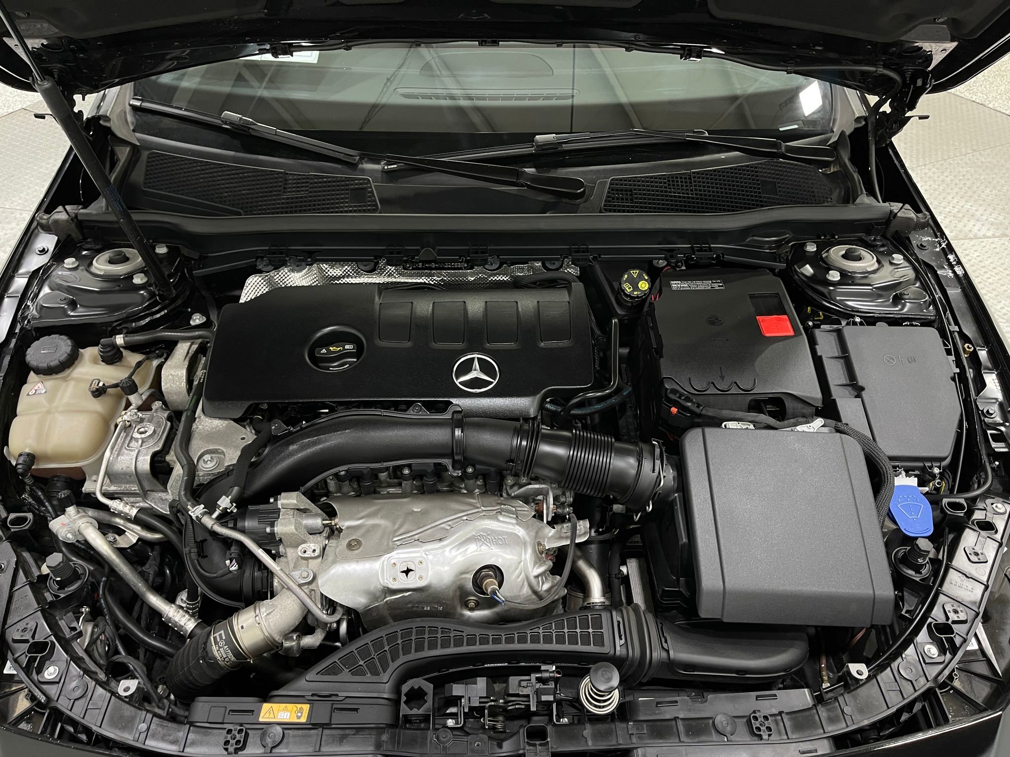 Used 2022 Mercedes-Benz CLA 250 4MATIC image 26