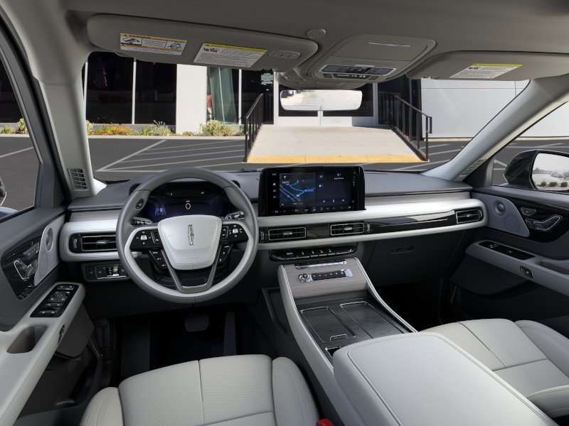 New 2026 Lincoln Aviator Reserve AWD/4WD image 9