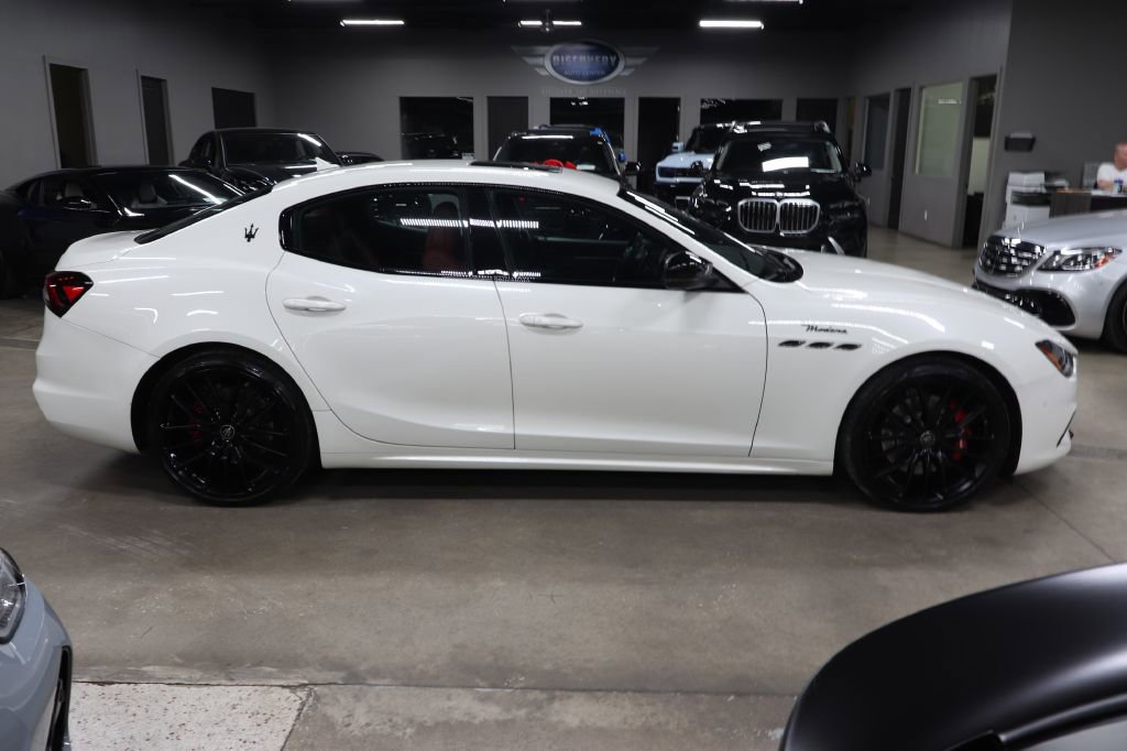Used 2022 Maserati Ghibli Modena Q4 image 6