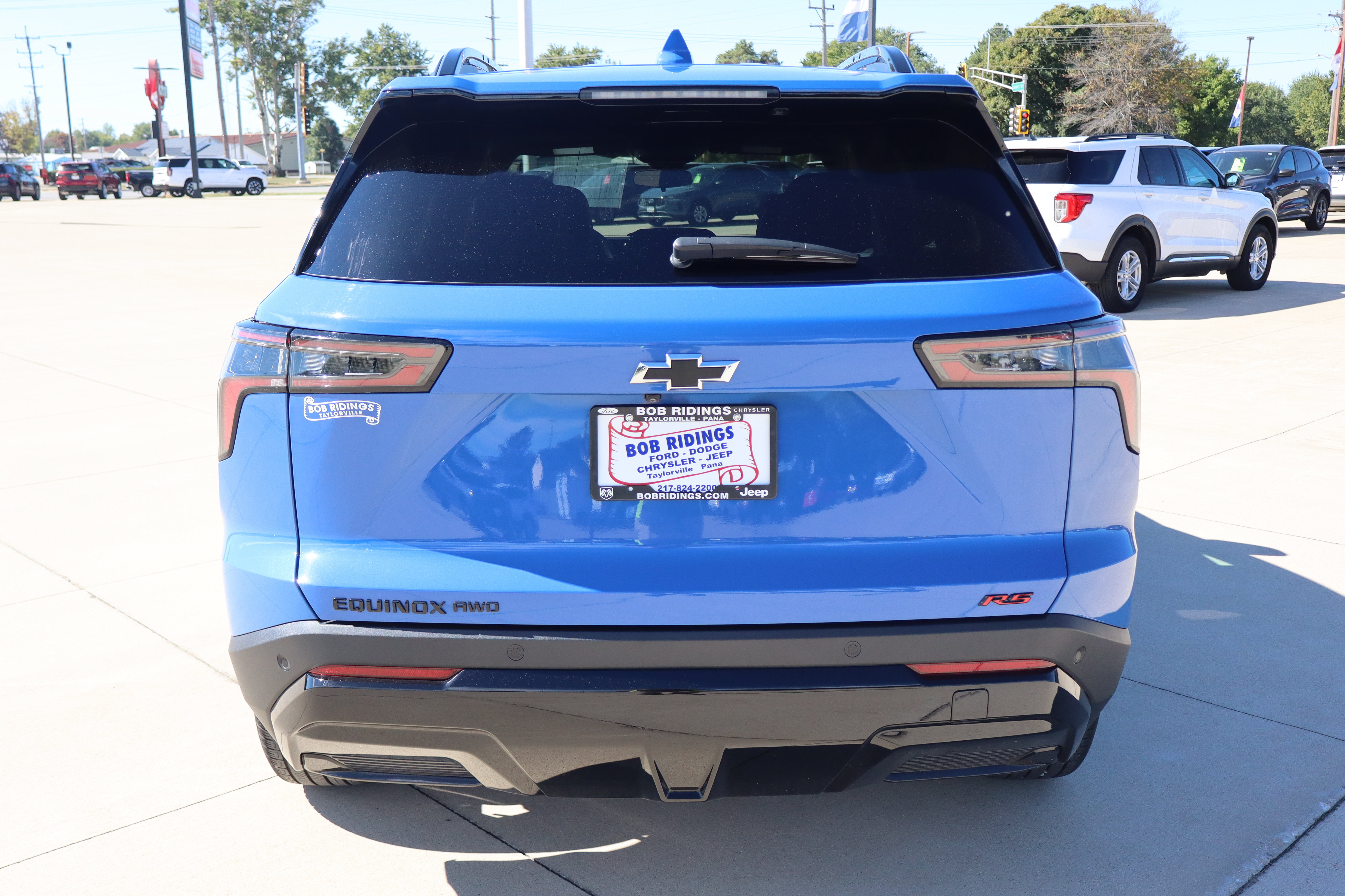 Used 2025 Chevrolet Equinox RS AWD/4WD image 6