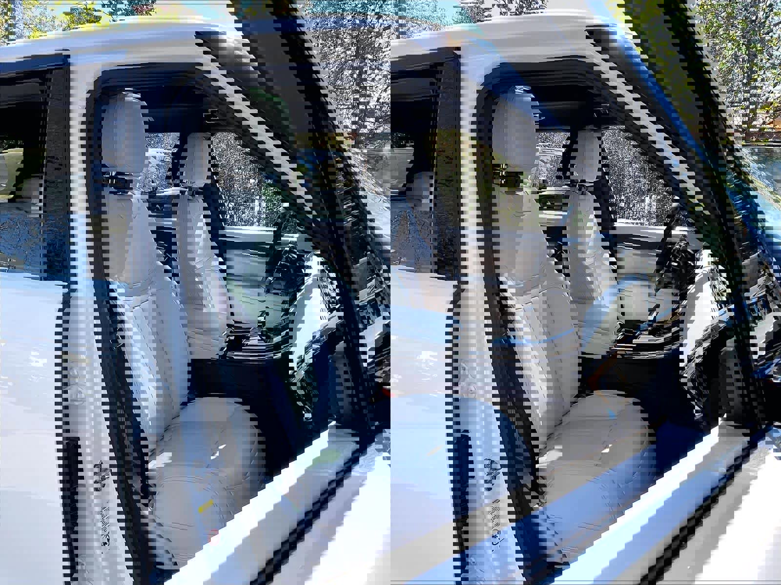 Used 2025 Land Rover Range Rover Sport S image 9