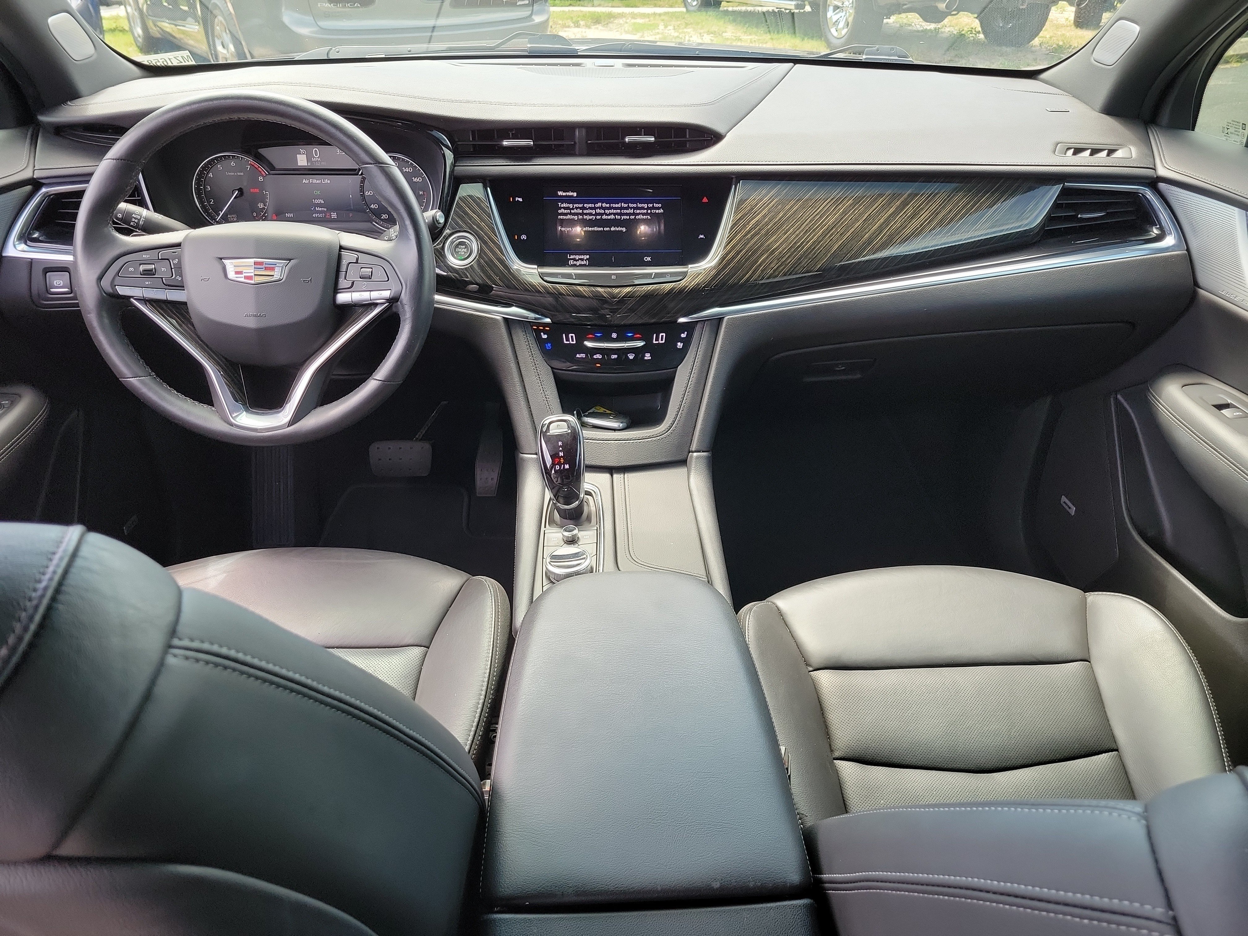 Used 2021 Cadillac XT6 Premium Luxury AWD/4WD image 16