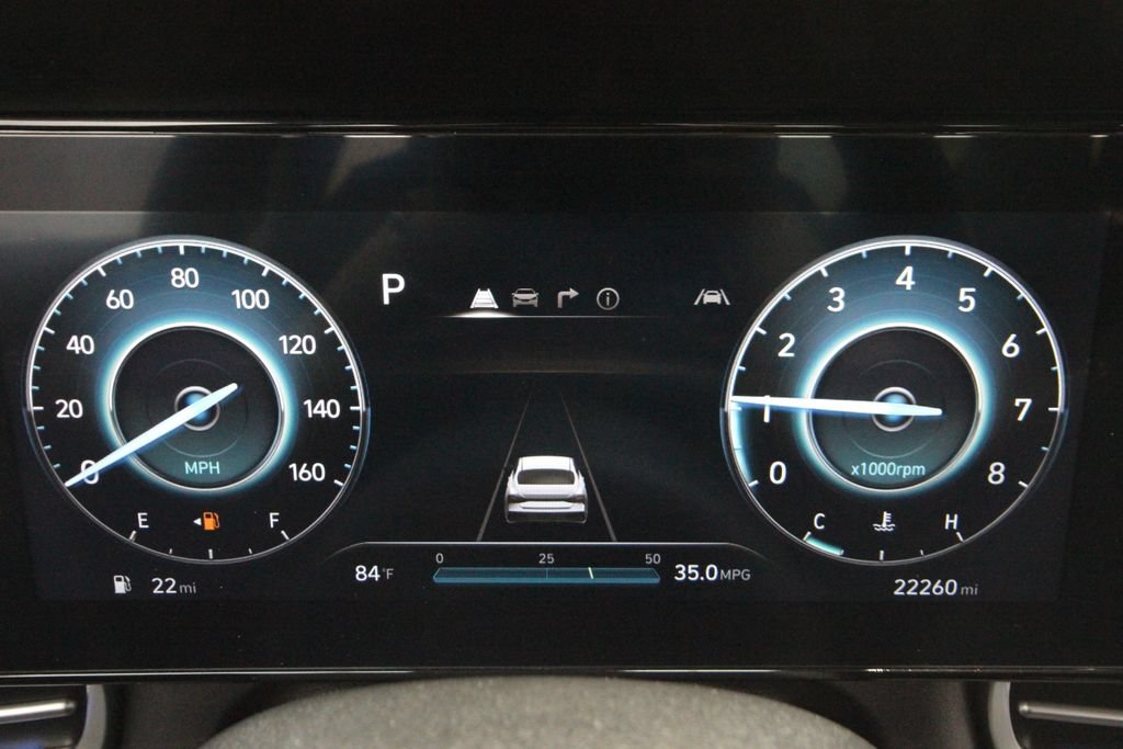 Used 2025 Hyundai Elantra SEL FWD image 14