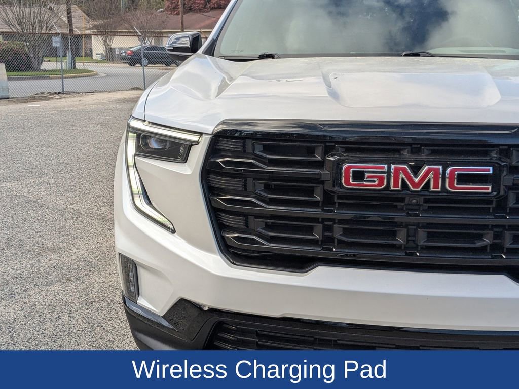 Used 2024 GMC Acadia Elevation w/ Black Edition image 10