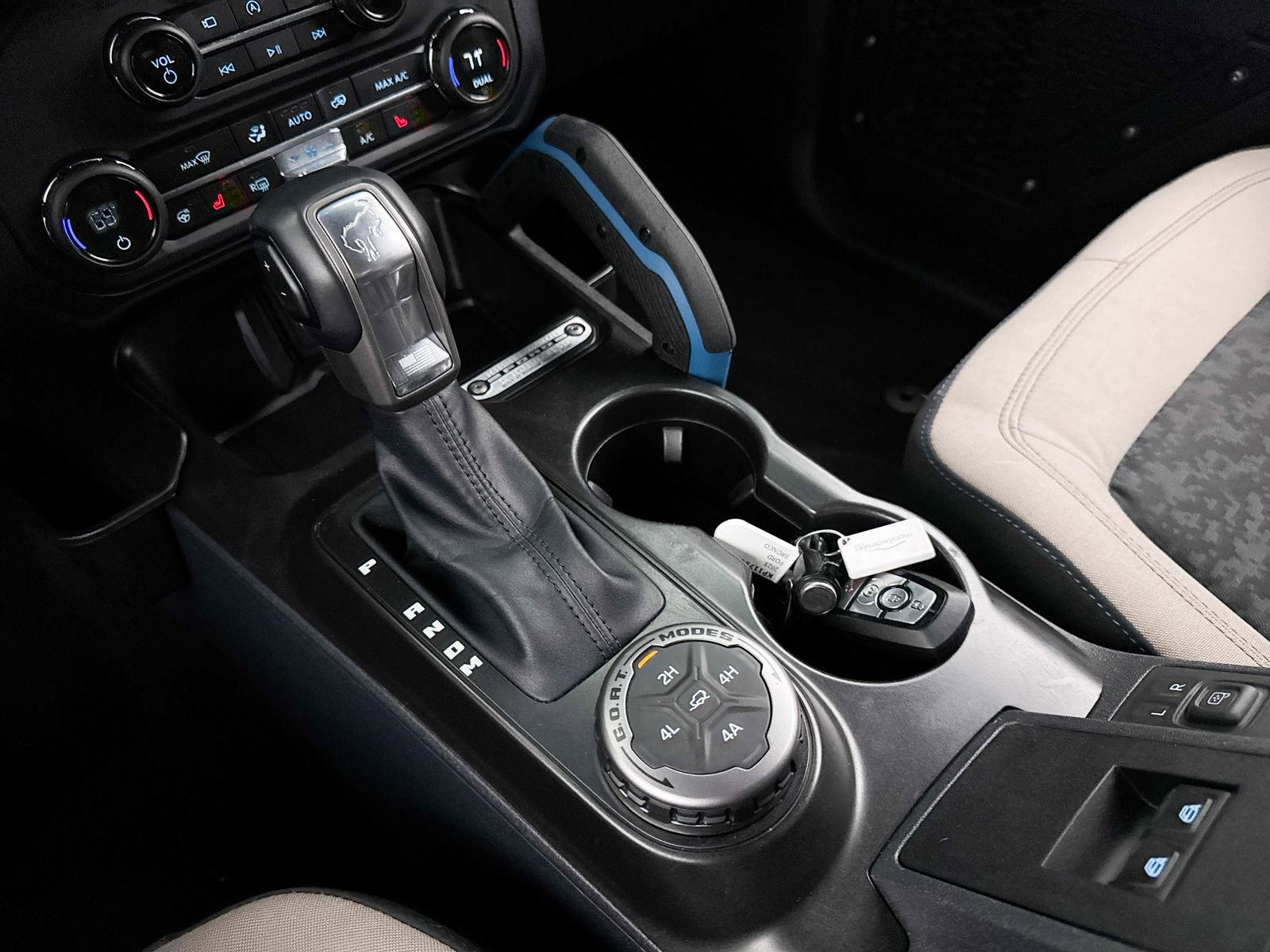 Used 2023 Ford Bronco Wildtrak image 33