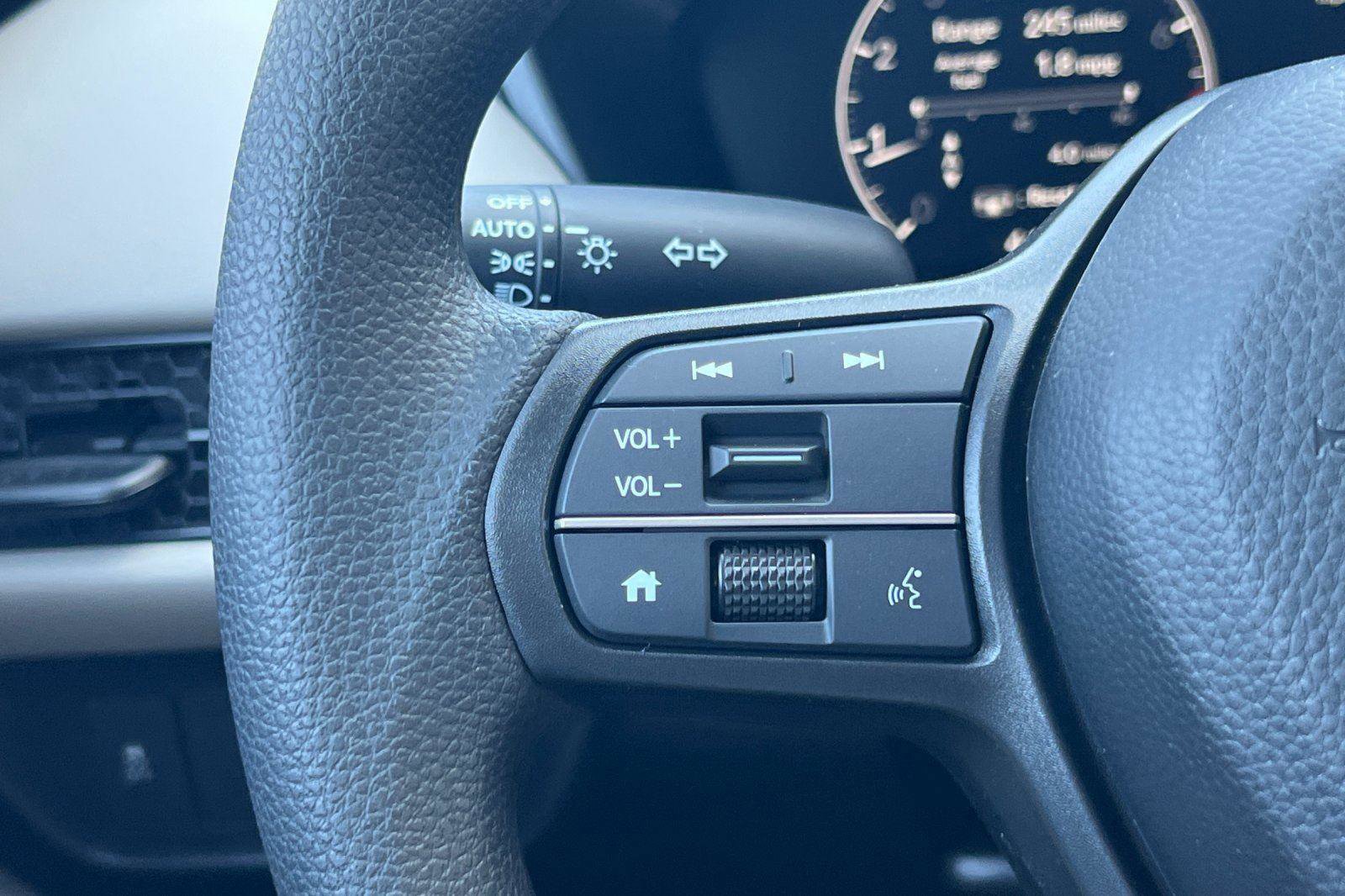 New 2026 Honda HR-V LX image 27