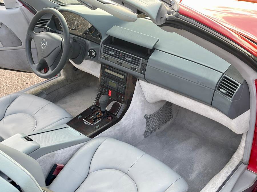 Used 2001 Mercedes-Benz SL 500 image 17