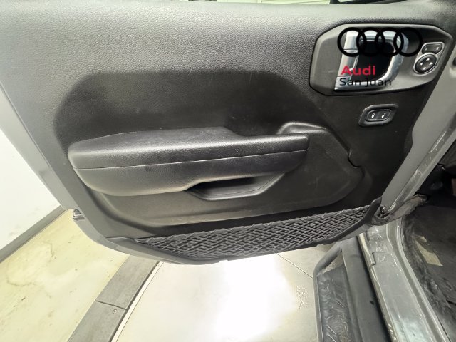 Used 2021 Jeep Wrangler Unlimited Sport AWD/4WD image 33