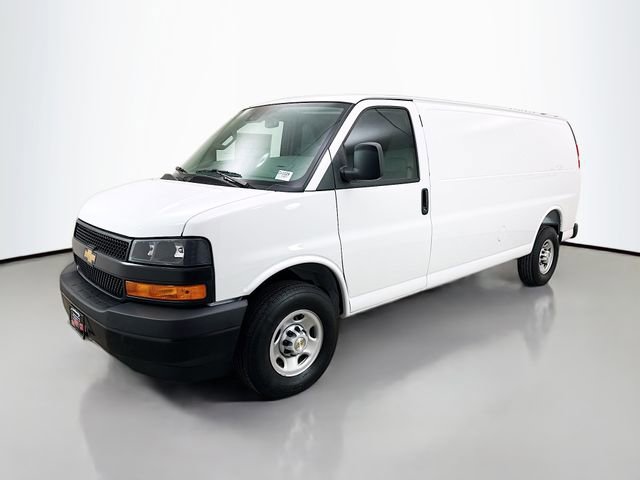 New 2026 Chevrolet Express 2500 Extended image 3