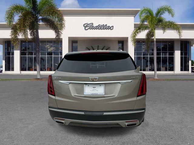 Certified 2023 Cadillac XT5 Premium Luxury FWD image 12