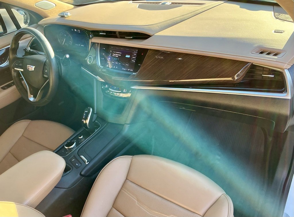 Used 2025 Cadillac XT6 Premium Luxury w/ Platinum Package image 24