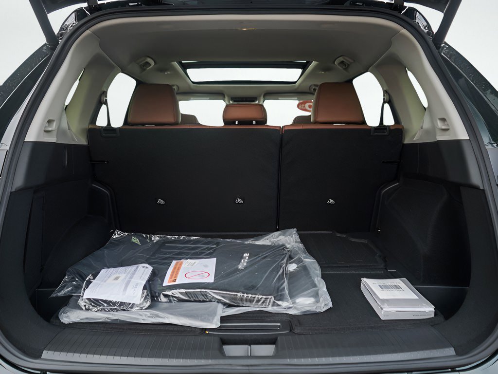 New 2026 Nissan Rogue Platinum image 8